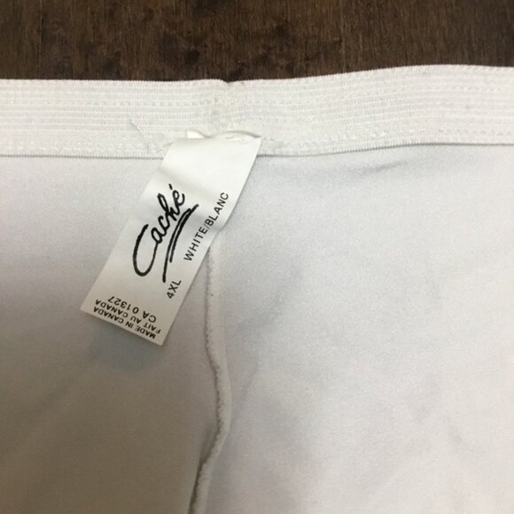 Caché shapewear Size 4XL - Picture 2 of 5